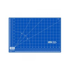 REVELL Cutting Mat - Large REVELL Cutting Mat - Large
